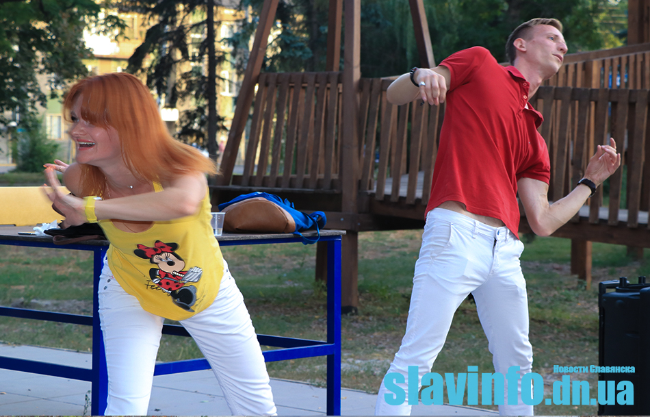 dancing 15
