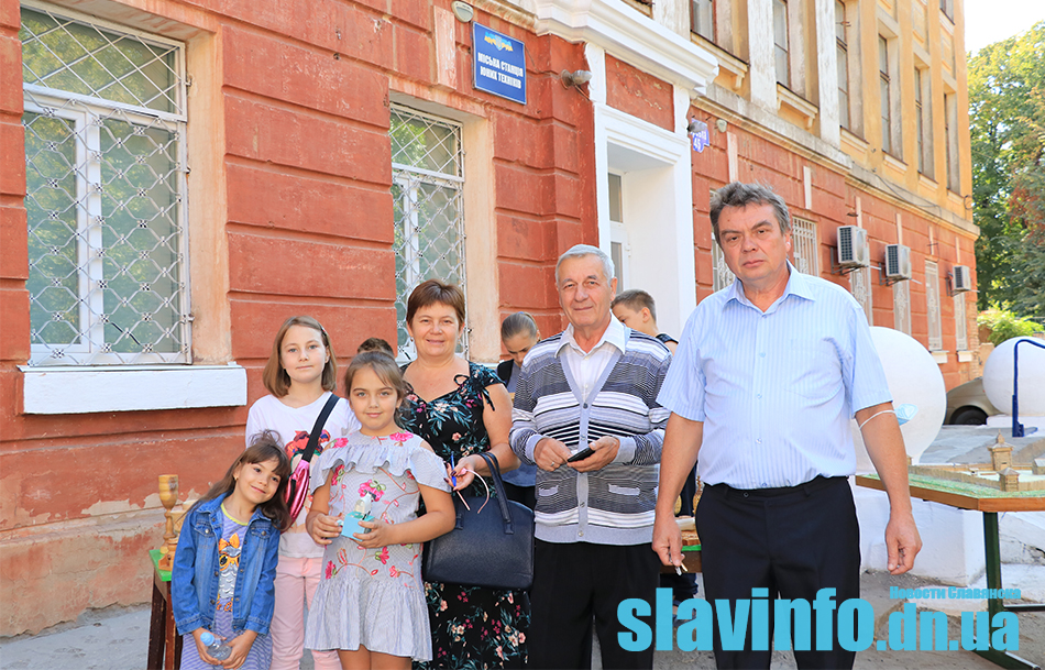 stantsiya 2