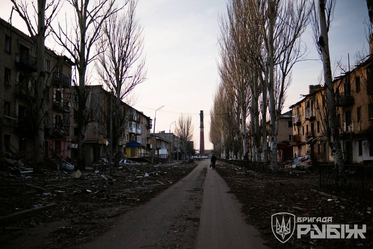 597397643 1325044219663345 2047538502517986756 n