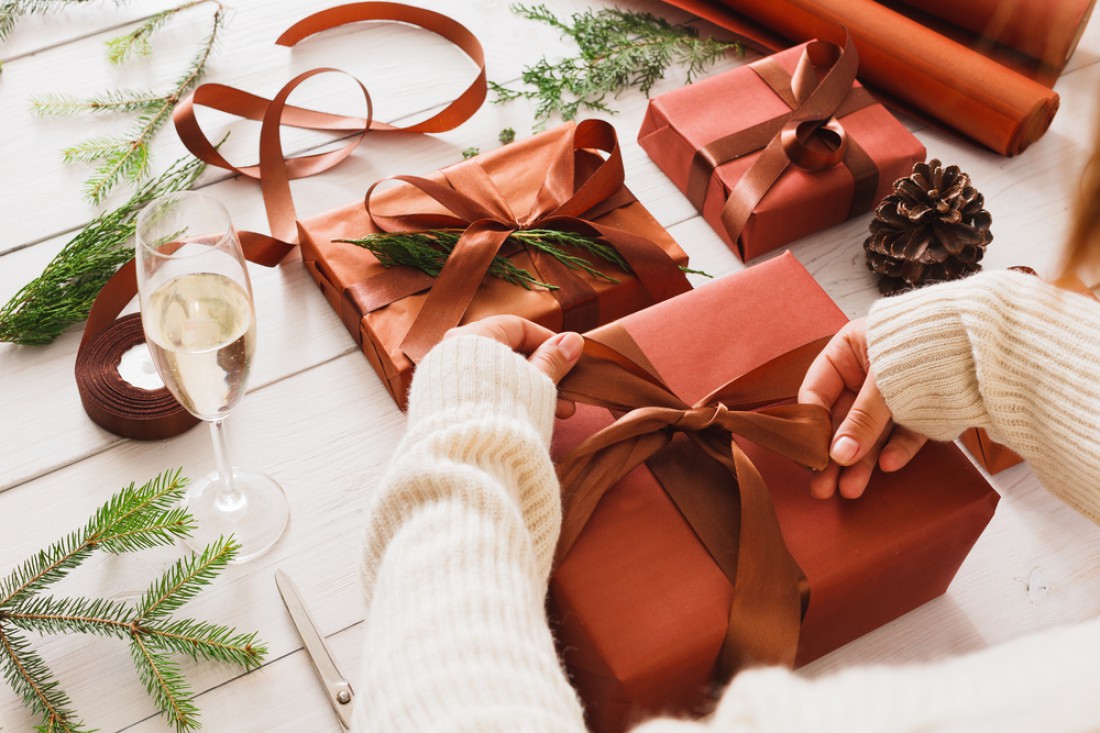 20 идей для новогодних подарков до 200 гривен