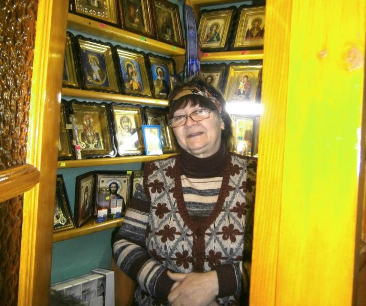 Волонтеры Славянска просят помочь свежими овощами и фруктами для армии