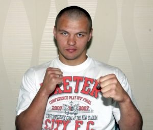 Український боксер В’ячеслав Глазков вийшов на американський ринг без українського прапора