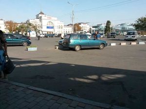 Без почты, банков и друзей: чего лишились жители Донецка