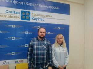 “Восстановление жилья”, “Подготовка к зиме”, трудоустройство. Новый центр БФ”Каритас”в Славянске помогает нуждающимся