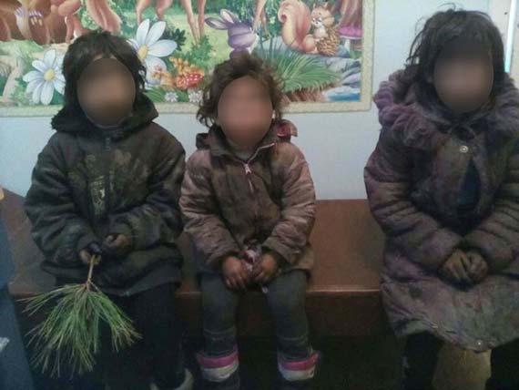 В Краматорске мать растила троих детей на… городской свалке (Фото)