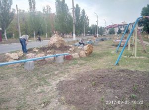 В Славянске наводят марафет ко Дню города. А можно ли любить родной город без повода?