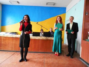 Артисты и спортсмены городского ЦДЮТ поздравили нацгвардейцев части 3035 с Днем ВСУ