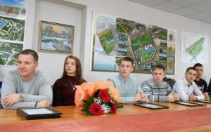 В Славянске отметили благодарностями международных призёров бойцовского клуба «Триада»