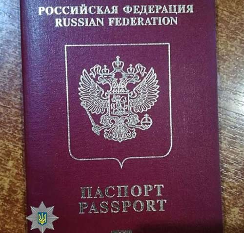 В Славянске полицейские посреди улицы нашли пьяного россиянина, причастного к боевикам