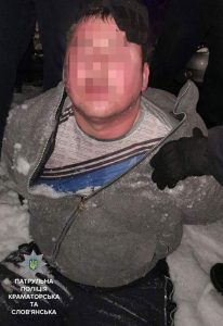 Пять экипажей патрульной полиции гонялись за пьяным водителем по улицам Славянска