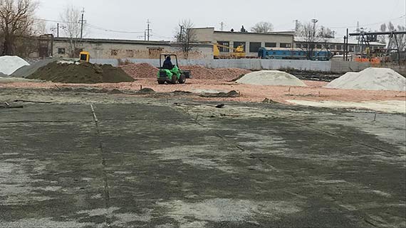 Когда будет достроено футбольное поле КДЮСШ в Славянске