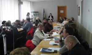 Как работает избирательная комиссия в Славянске. Первые скандалы