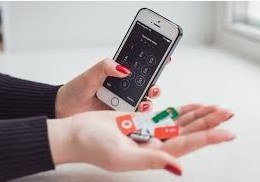 За допомогою дубліката сім-карти з банківського рахунку жительки Слов’янська зловмисники викрали більше 10 тисяч гривень