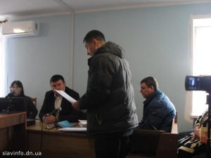 Дмитрий Марченко заявил об отводе судьи в деле «Сорванных флагов»