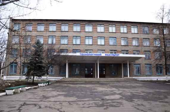 Два учебных заведения в одном помещении: в Славянске хотят объединить педлицей и школу