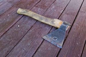 В России пенсионерка убила квартиранта из Украины и хотела съесть его