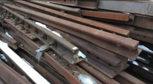 Ахметов купил у Укрзалізниці металлолома на 120 млн грн