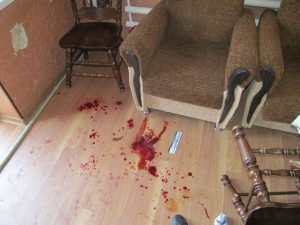 Пострадали три женщины и 16-ти летний парень: в прокуратуре рассказали подробности перестрелки в Славянске