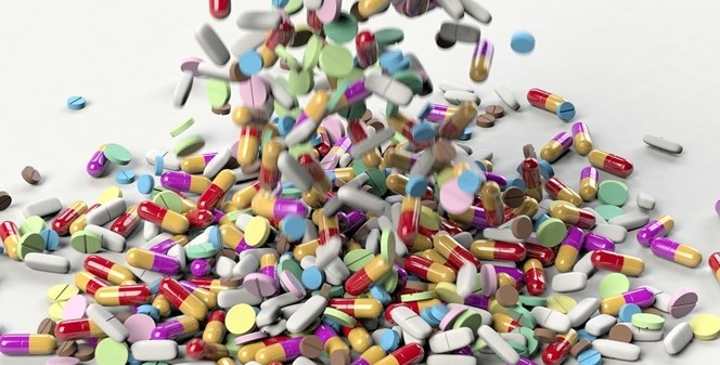 В Минздраве рассказали, кому запретят антибиотики и противогрибковые