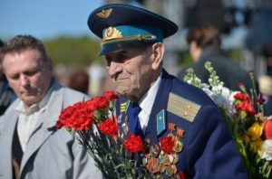 В Латвии запретят надевать форму Красной армии на 9 мая