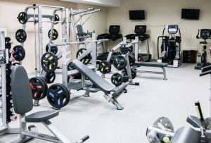 Для подрастающего поколения вместо «наливаек» – тренажерный зал: в Славянске обратились к городским властям