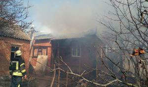 Фахівці встановлюють причину виникнення пожежі у Слов’янську