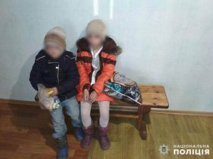 Неадекватна нетвереза матір намагалась забрати додому дитину зі школи Лиману