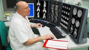 Бесплатная диагностика рака – кому положена и когда запустят