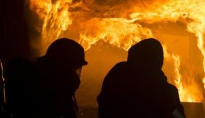 В Славянске устанавливают личность погибшего при пожаре мужчины