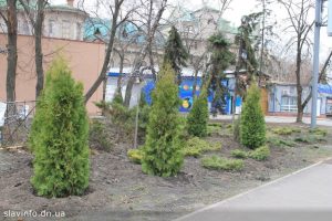 В Славянске сделают пять зеленых зон