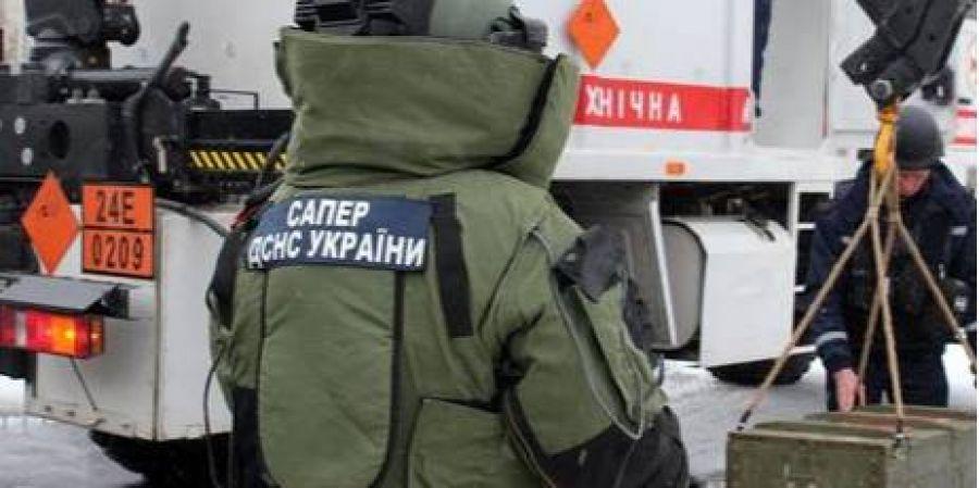 В Донецкой области подорвалась группа пиротехников: есть погибший и двое раненых