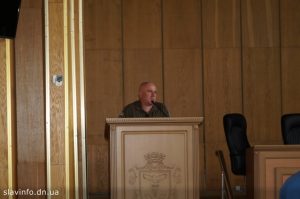 В Славянске планируют «Похороны мафии»