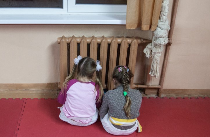 За отопление будем платить круглый год: зачем ввели абонплату и могут ли отключать за долги