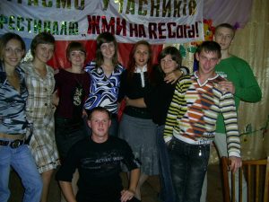 В Славянске приглашают на 15 театральный фестиваль “7 этаж” собирает друзей “