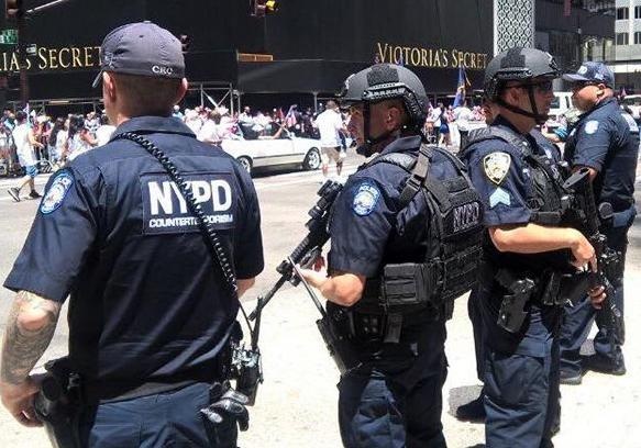 В США опять расстреляли школьников, много пострадавших