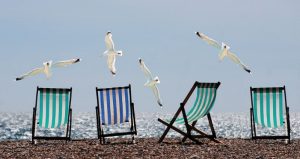 “Укрзализныця” открыла продажу билетов на 22 дополнительных летних поезда к морю. Расписание