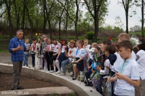 Ученики школы №10 узнали, что происходило на блок посту №1 в 2014 г.