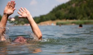 На водоймах Донеччини потонули три людини, у тому числі одна дитина