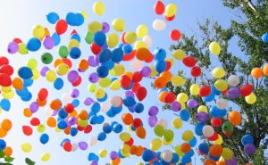 Школьники призвали не отпускать воздушные шарики