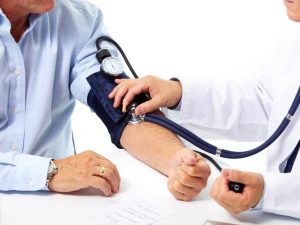 Как снизить высокое давление без лекарств: медики назвали список полезных специй