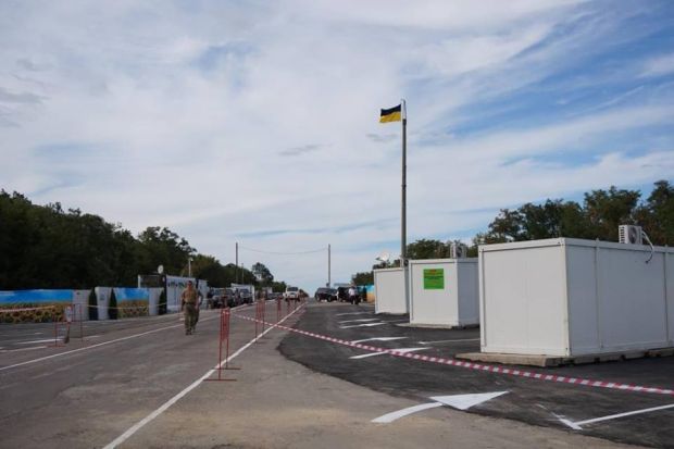 КПВВ на линии соприкосновения перешли на летний график работы