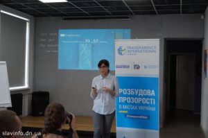 Славянск поднялся в рейтинге «прозрачных городов», но при этом отстает от Краматорска и Бахмута