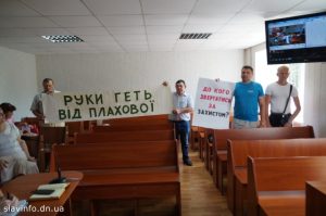 Преподаватели аграрного колледжа пришли в суд поддержать уволенного директора