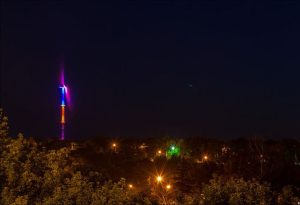 Фотофакт: на первой ветроустановке в Краматорске появилась подсветка