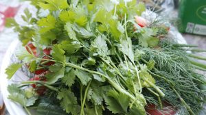 Кому нельзя есть зелень