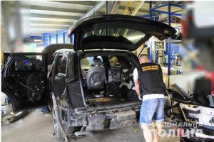 Сотрудники Национальной полиции Украины разоблачили международную ОПГ наркодельцов и изъяли наркотики на более 50 млн гривен