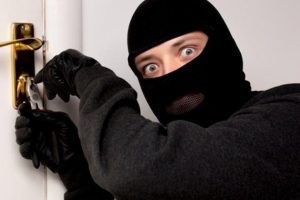 Под Киевом ограбили дом нардепа Олега Недавы: вынесли золотые слитки и ювелирные изделия