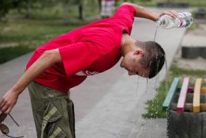 Синоптик сообщила, когда в Украине спадет жара