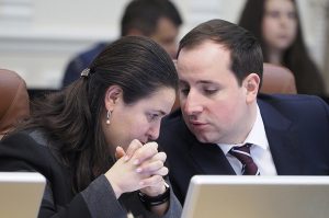 Что с госбюджетом, нужно ли резать после выборов и при чем тут $