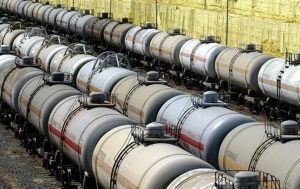 Украина ввела спецпошлины на сжиженный газ и ДТ из России